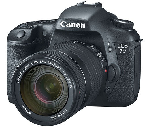 Câmera Canon EOS 7D Com Lente 18-135mm Semi Nova