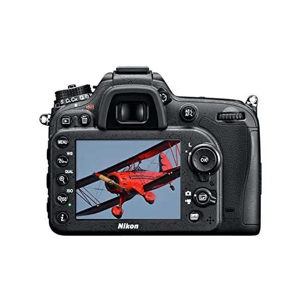 Câmera Nikon D7100 Com Lente de 18-55mm Semi Nova
